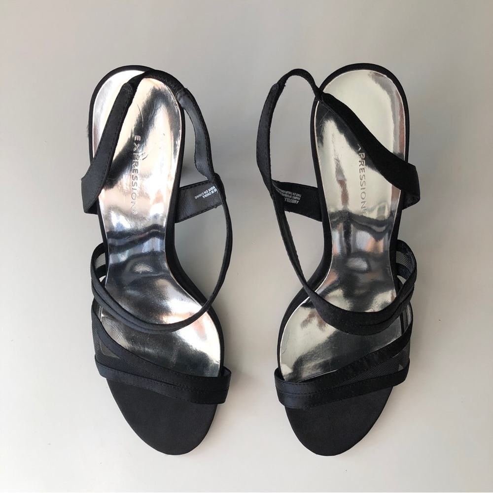 Expressions Black Strappy Heel